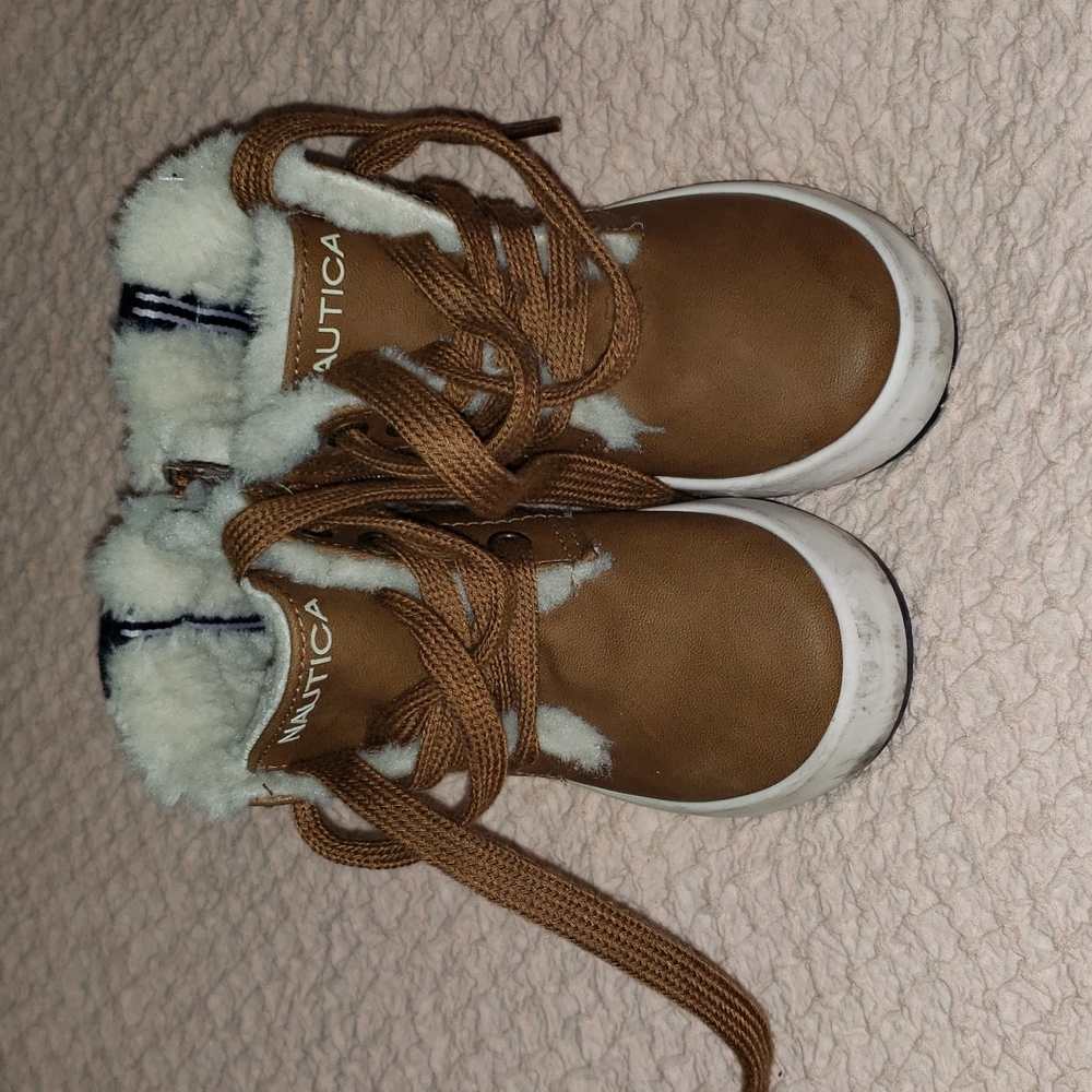 Winter boots